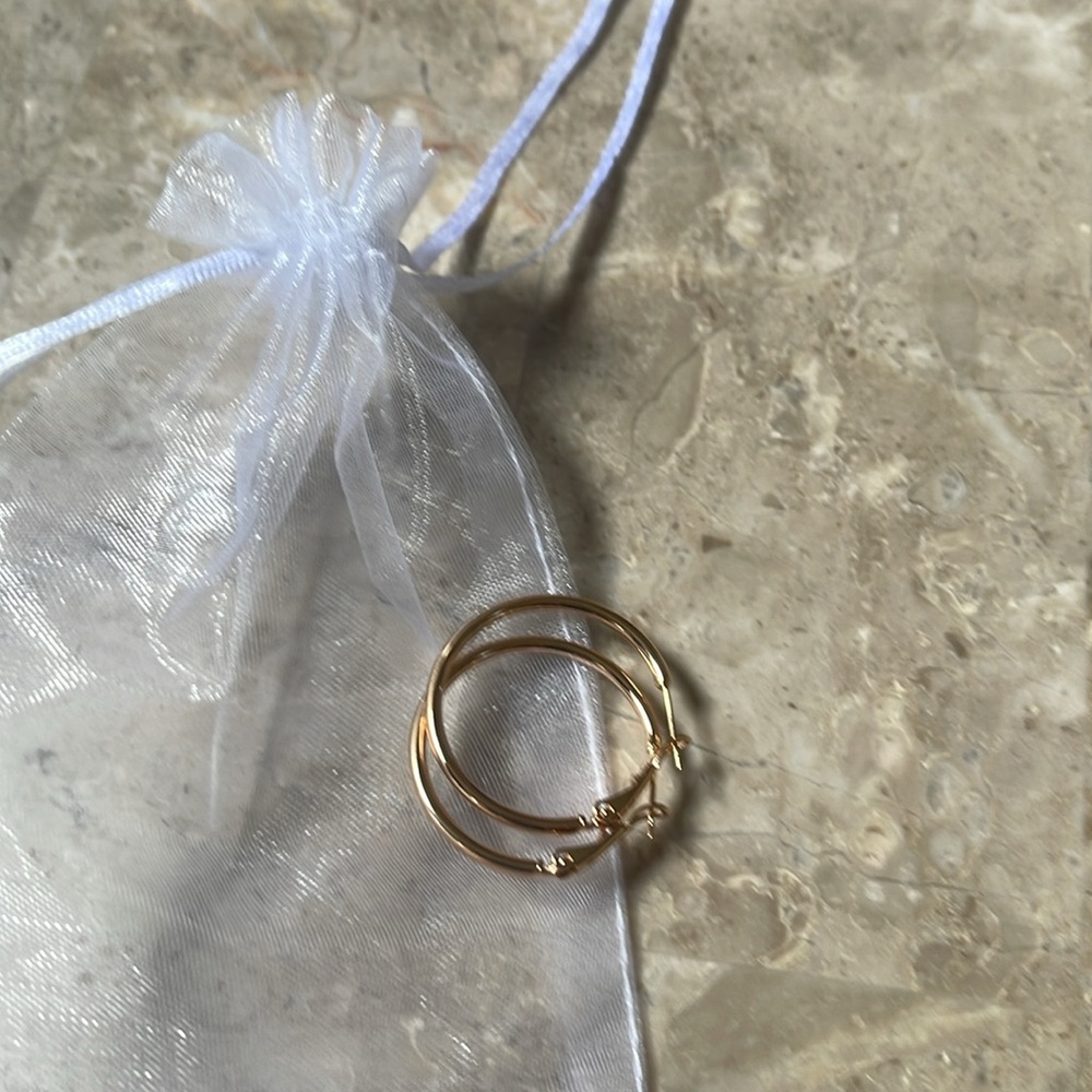 Gold gilding 18 carats (eurogold) hoop earrings! Brand new! Do not tarnish! - Picture 2 of 4